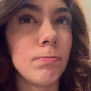 Meet your Posher, Natalie